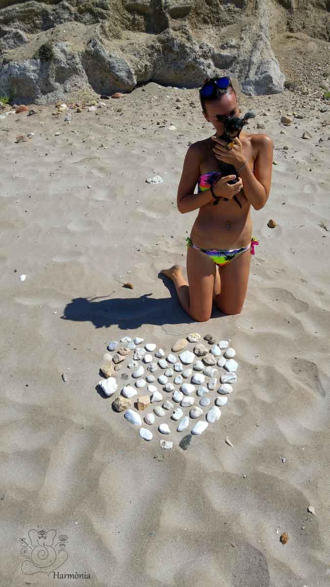 cuore; sassi; Spiaggia; Firiplaka; Milos;