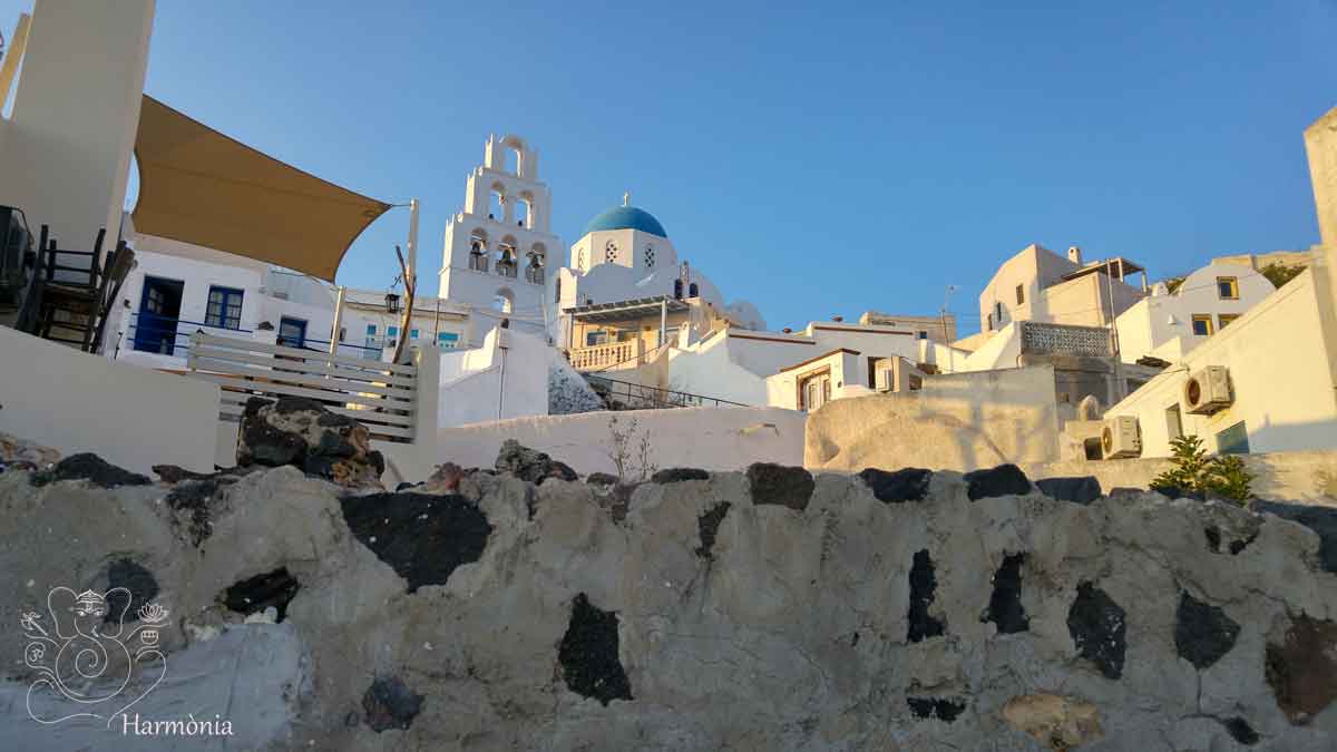 pyrgos; Santorini;