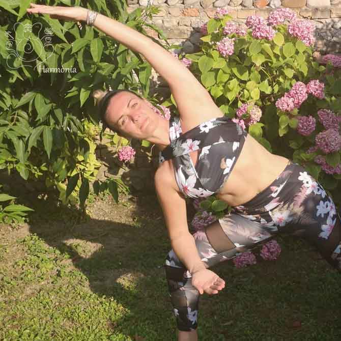 Parsvakonasana; Yoga; asana; insegnante yoga;